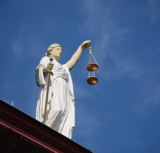Fru Justitia
